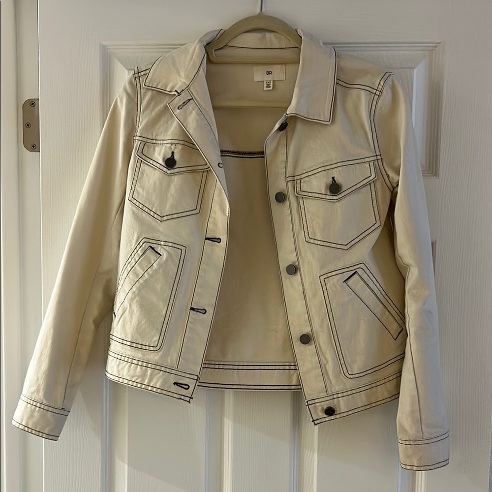 Women's Cream Jacket